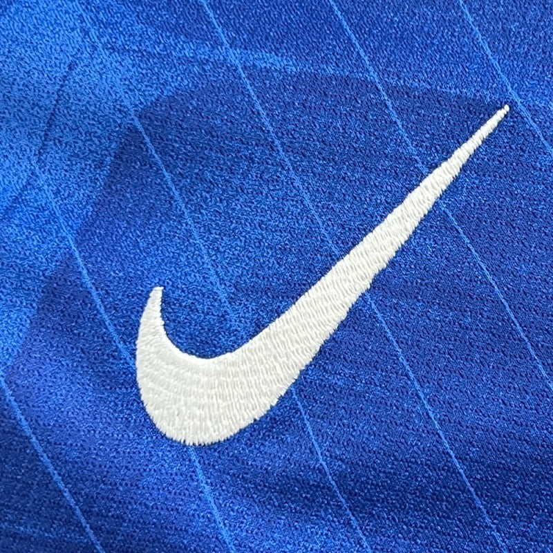 Chelsea FC 2025-2026 home image 9