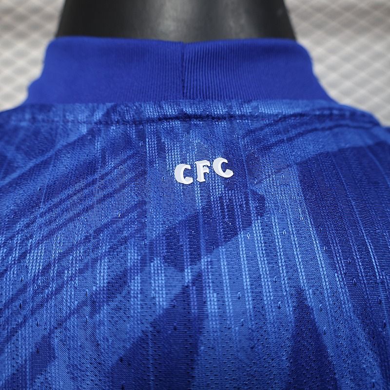 Chelsea FC 2025-2026 home player image 5