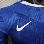 Chelsea FC 2025-2026 home player image 6