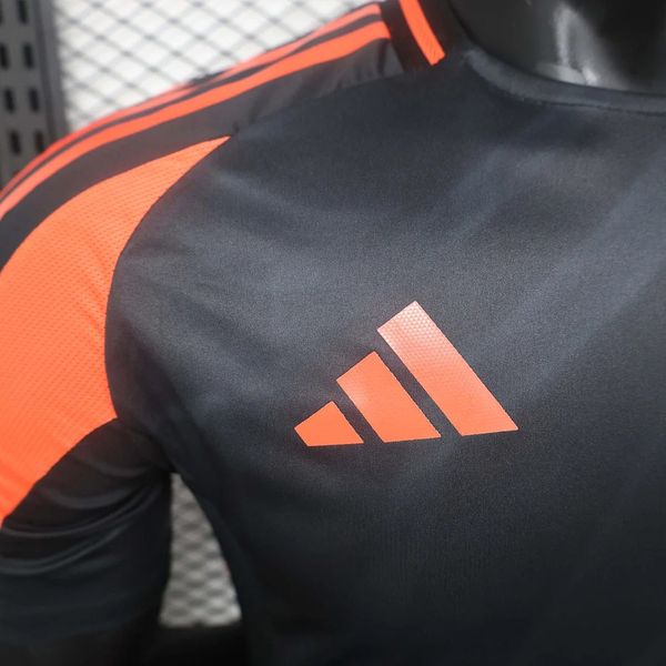 Colombia national 2024 away player image 5