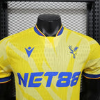 Crystal Palace 2024-2025 away player image 3
