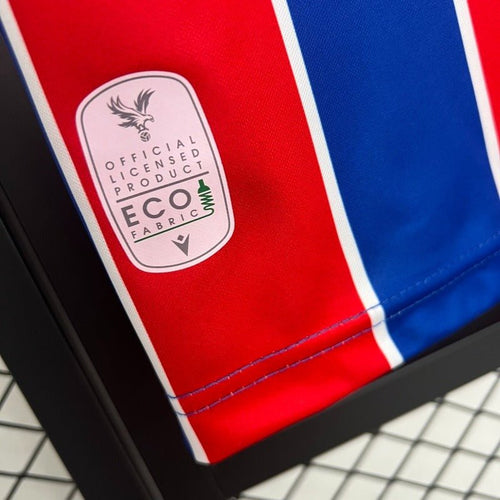 Crystal Palace 2025-2026 home image 2