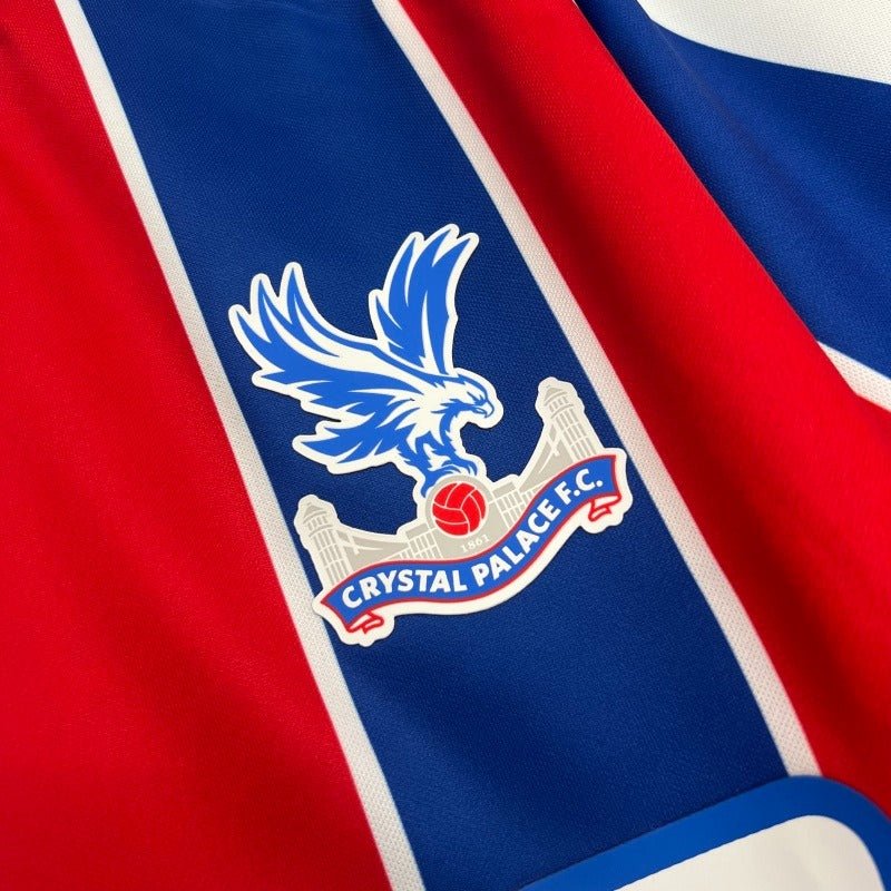 Crystal Palace 2025-2026 home image 9