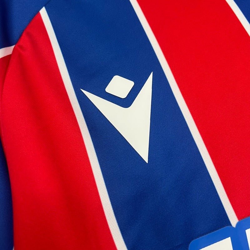 Crystal Palace 2025-2026 home image 10