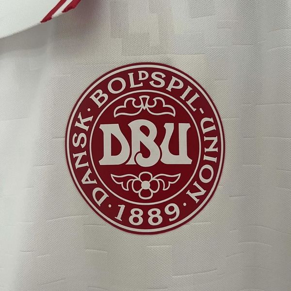 Denmark national 2024 away image 6