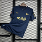 Deportivo Alav?s 2024-2025 third away image 3