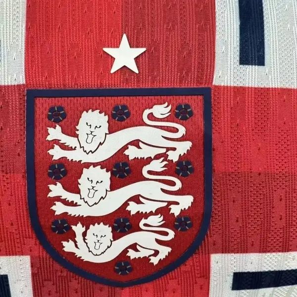 England national 2024 Training Wear player image 6
