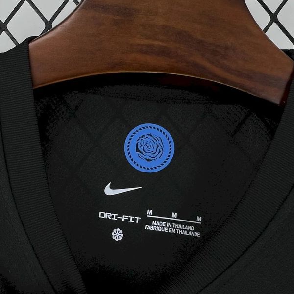 England national 2025-2026 away image 3