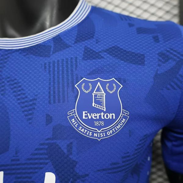 Everton FC 2024-2025 home player image 5