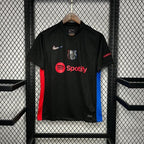FC Barcelona 2024-2025 away