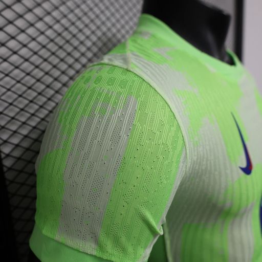 FC Barcelona 2024-2025 second away player image 3