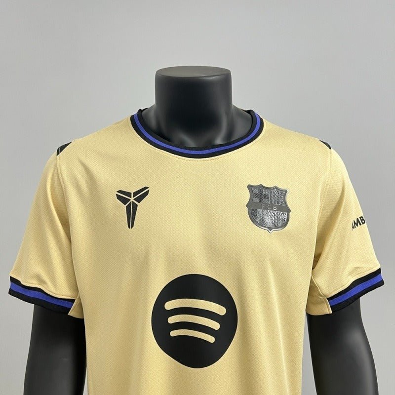 FC Barcelona 2025-2026 away image 5