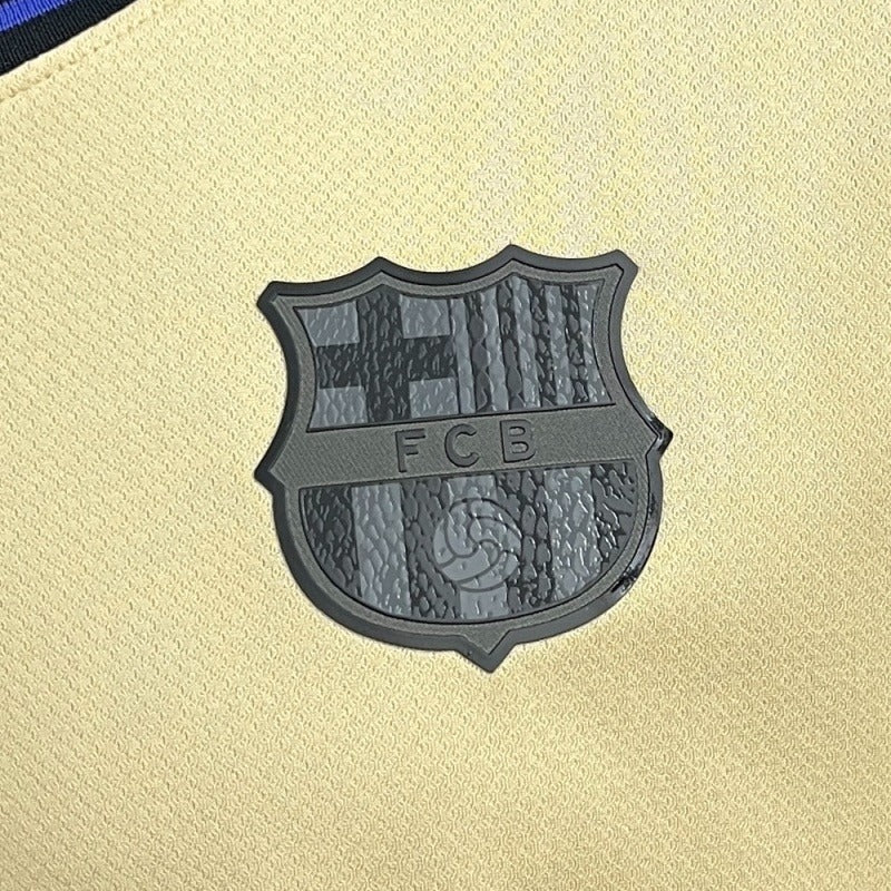 FC Barcelona 2025-2026 away image 9