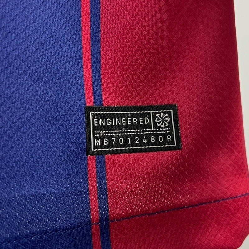 FC Barcelona 2025-2026 home image 2