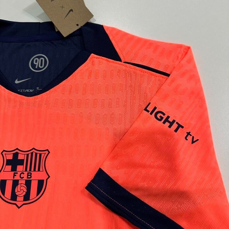 FC Barcelona 2025-2026 second away player image 3