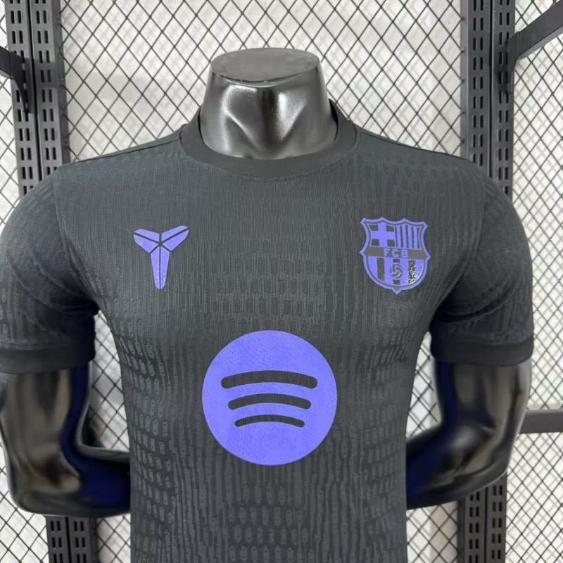 FC Barcelona 2025-2026 special edition player image 3