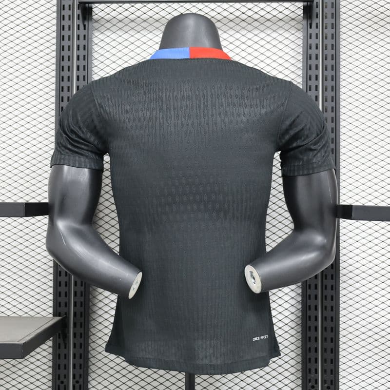 FC Barcelona 2025-2026 special player training black image 2