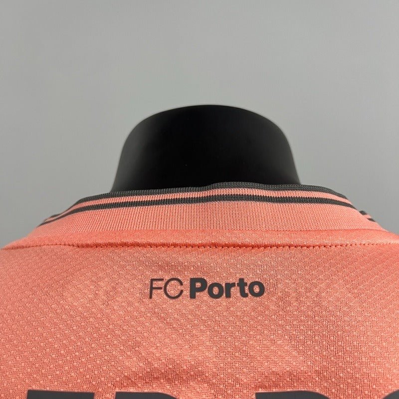 FC Porto 2025-2026 away image 3