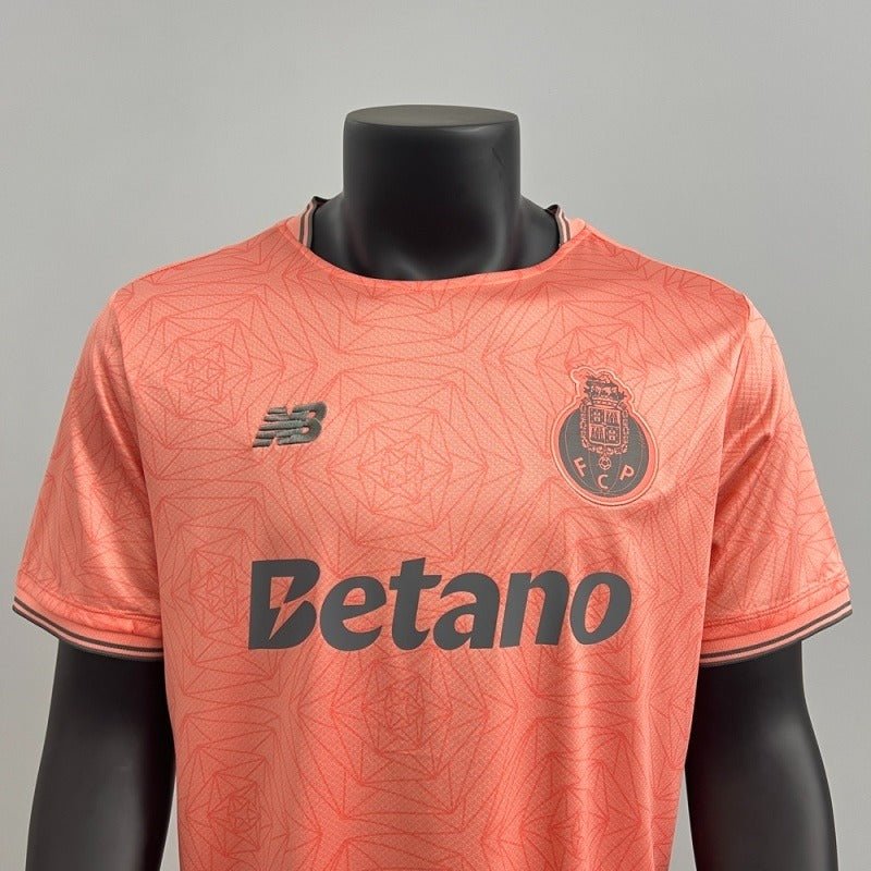 FC Porto 2025-2026 away image 4