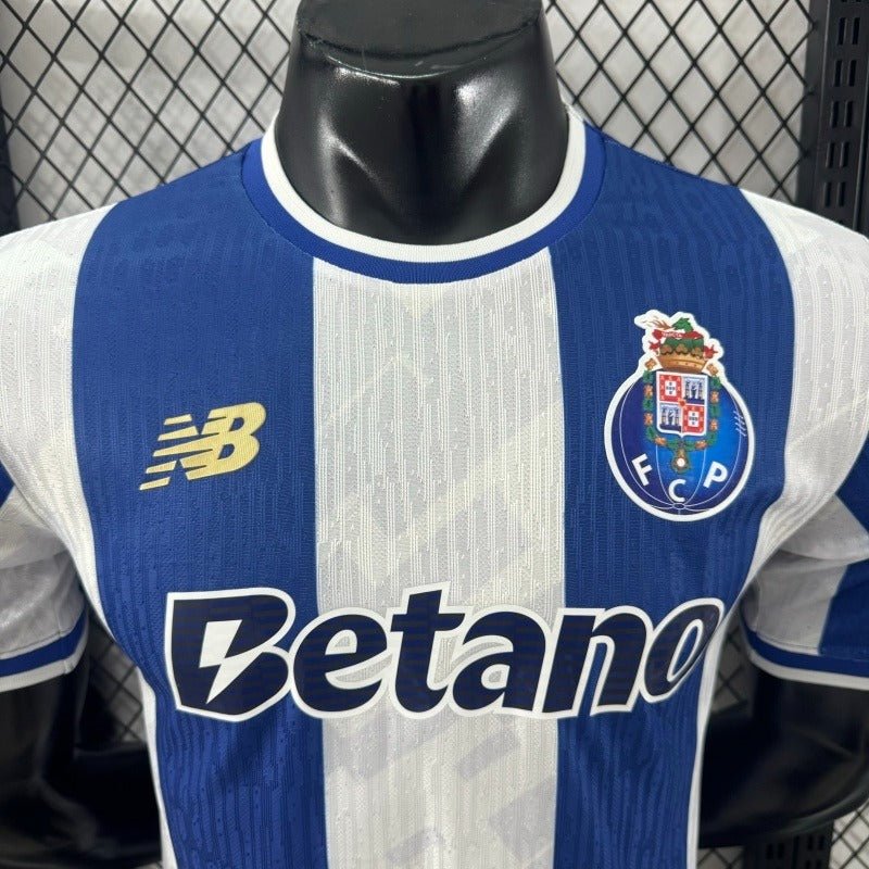 FC Porto 2025-2026 home Player image 3