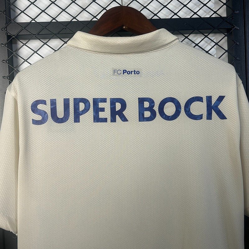 FC Porto 2025-2026 third away image 4