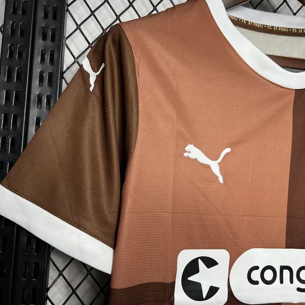 FC St Pauli 2024-2025 home image 4