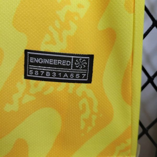 France national 2024 Goalkeeper jersey image 7