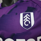 Fulham FC 2024-2025 second away player image 9