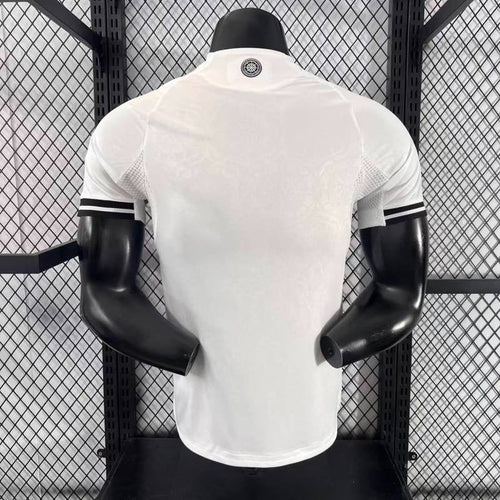 Fulham FC 2025-2026 home player image 2