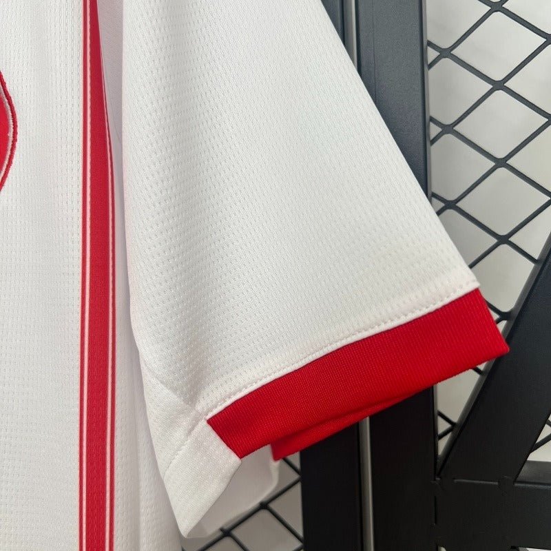 Girona FC 2025-2026 home image 9