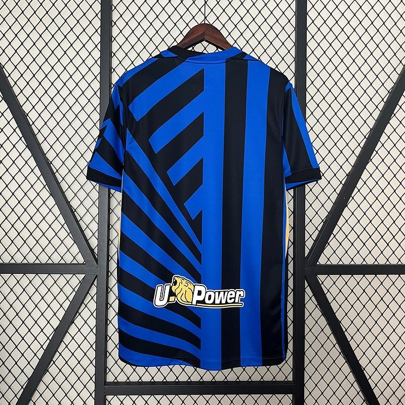 Inter Milano 2024-2025 home image 2
