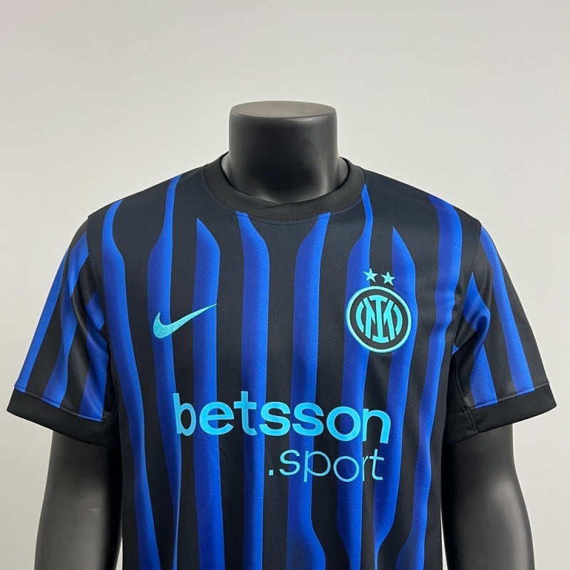 Inter Milano 2025-2026 home image 3
