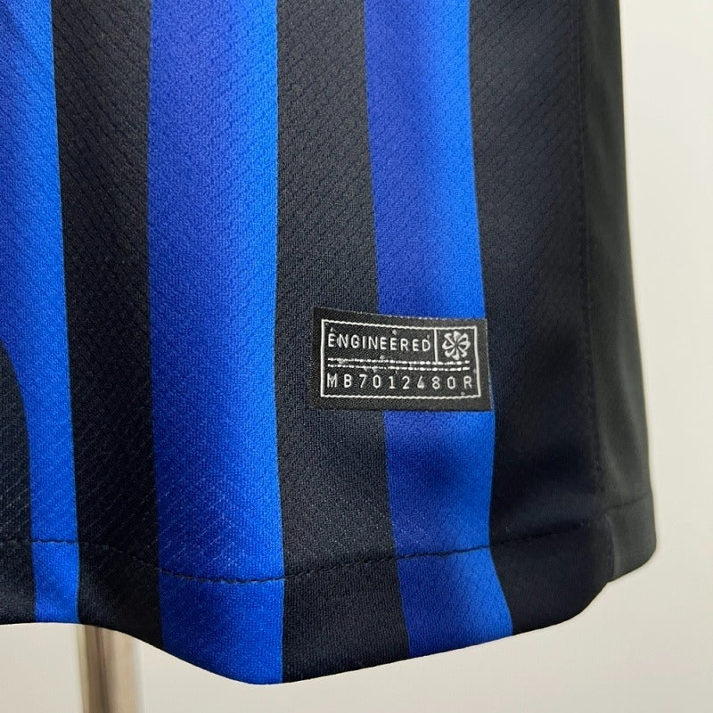 Inter Milano 2025-2026 home image 8