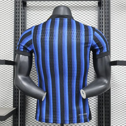 Inter Milano 2025-2026 home player image 2