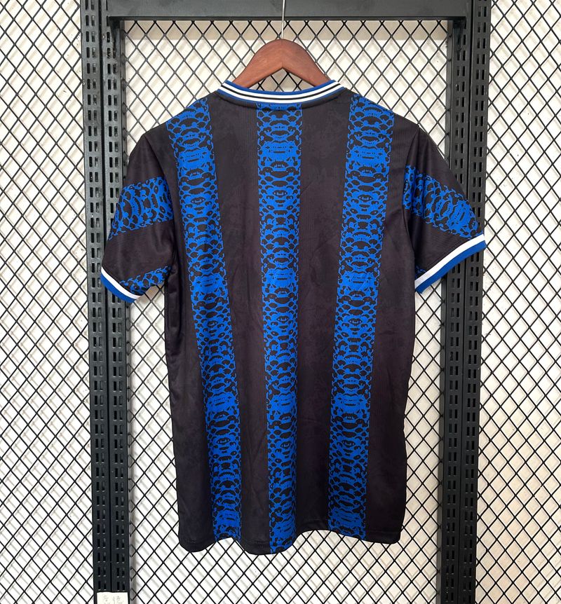Inter Milano special edition snake image 2
