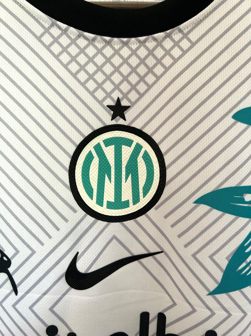 Inter Milano special edition white image 3