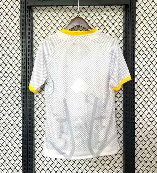 Inter Milano special edition yellow image 2