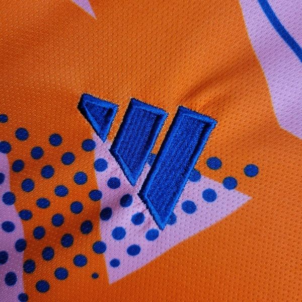 Italy national 2024 goalkeeper jersey image 7