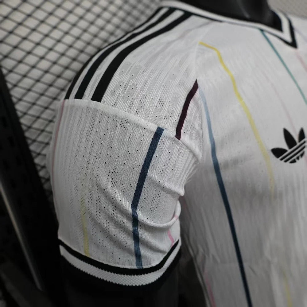 Japan national 2026 Away player image 6
