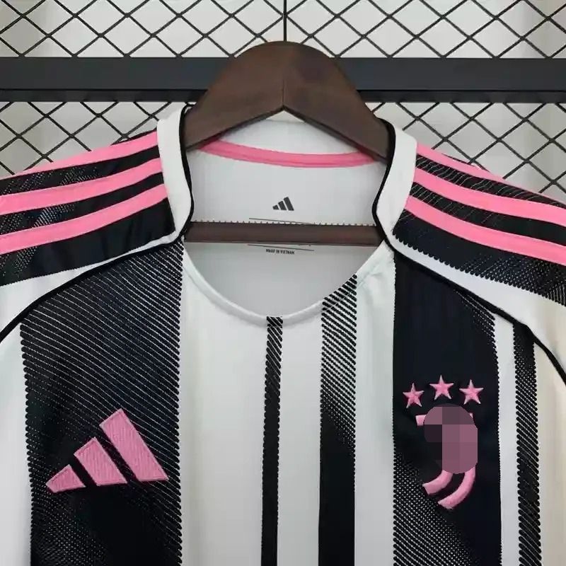 Juventus 2025-2026 home image 3