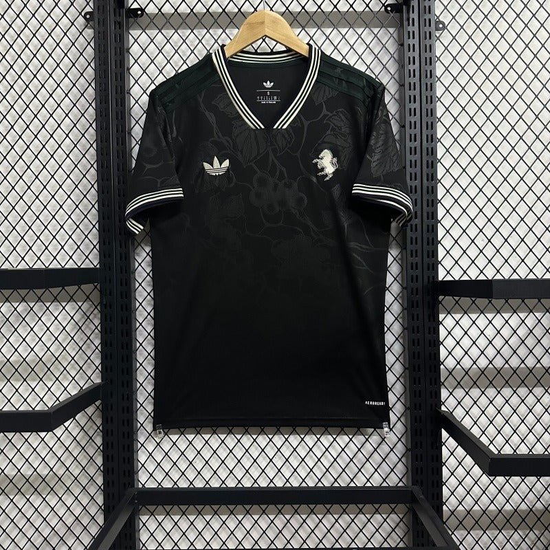 Juventus 2025-2026 second away