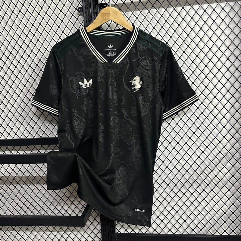 Juventus 2025-2026 second away image 3