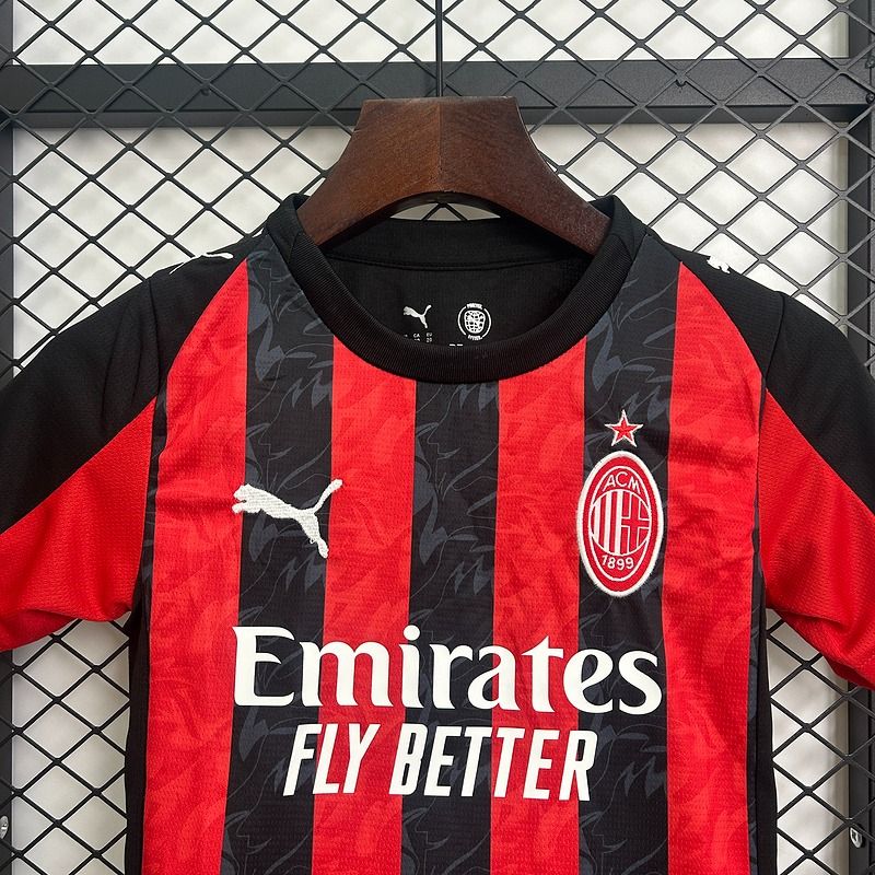 Kids AC Milan 2025-2026 home image 3