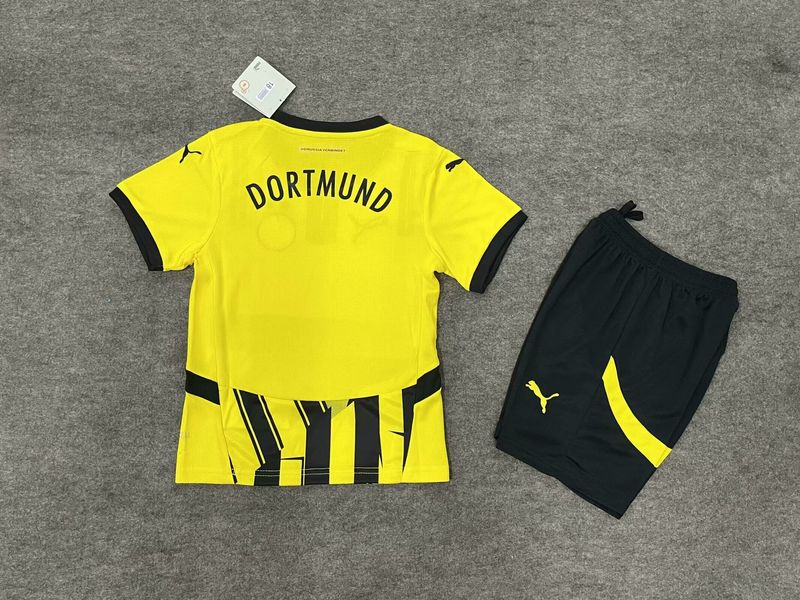 Kids BVB Dortmund cup jersey image 2