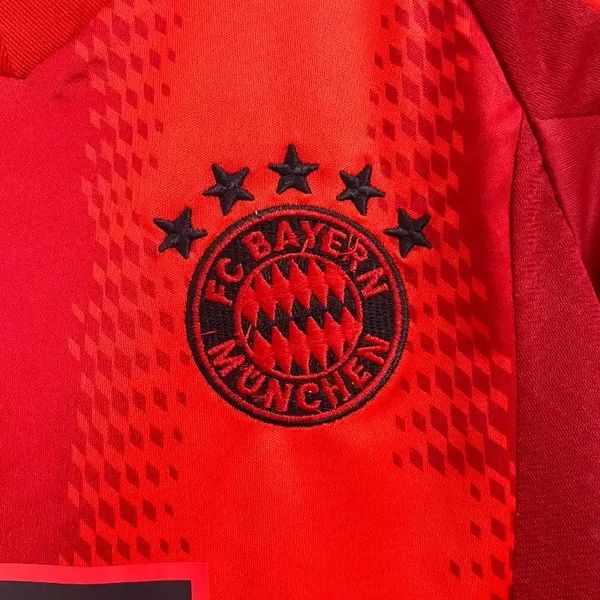 Kids Bayern M?nchen 2024-2025 home image 6