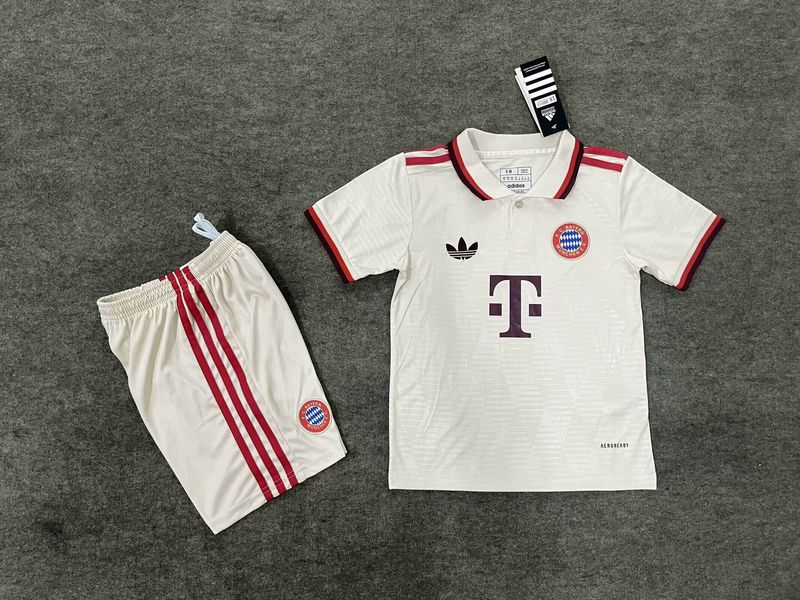 Kids Bayern M?nchen 2024-2025 second away