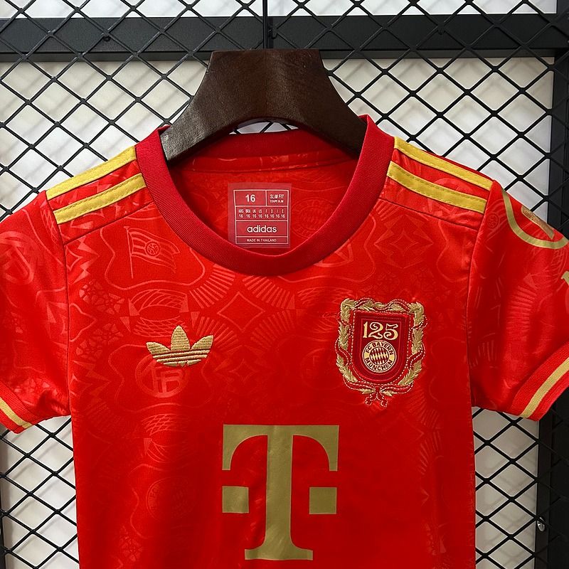 Kids Bayern M?nchen 2025-2026 125th Anniversary image 3