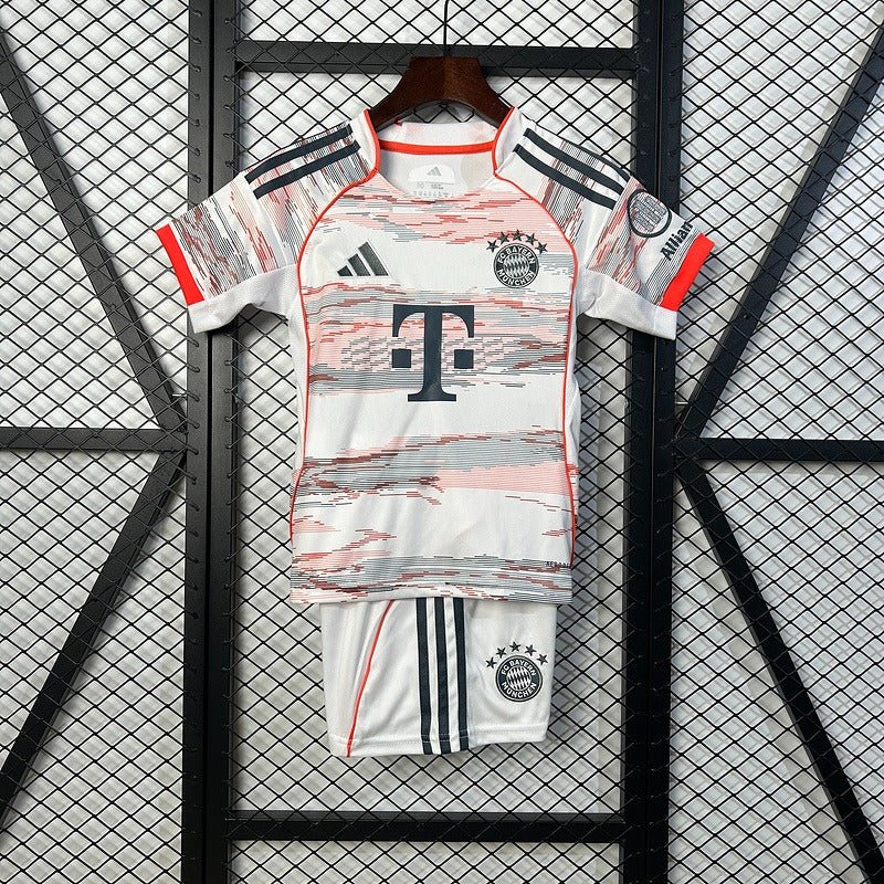 Kids Bayern M?nchen 2025-2026 Away