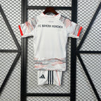 Kids Bayern M?nchen 2025-2026 Away image 2
