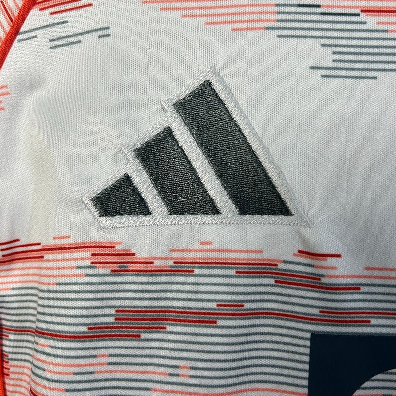 Kids Bayern M?nchen 2025-2026 Away image 7
